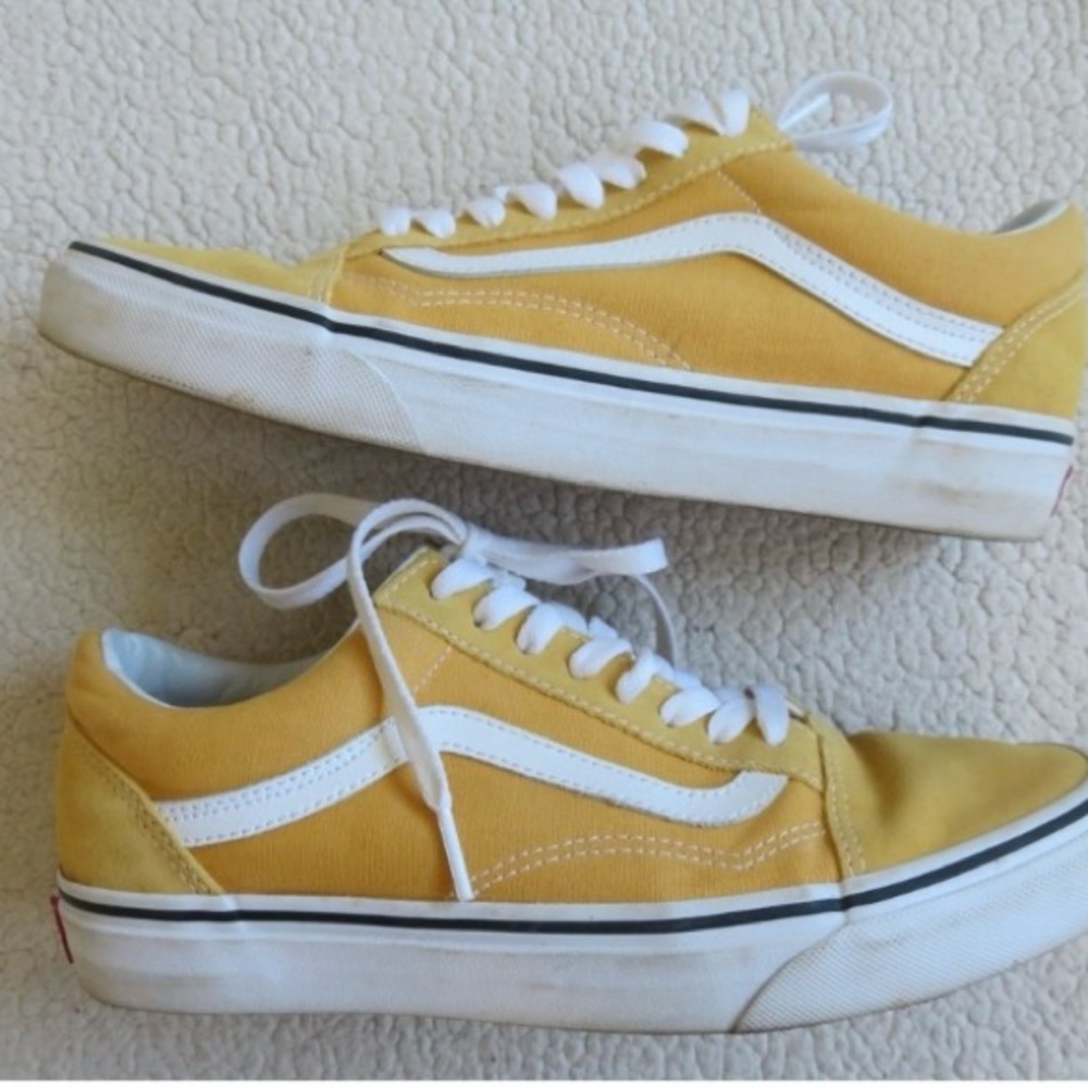 vans golden yellow sneakers mens 7 or womens 8.5